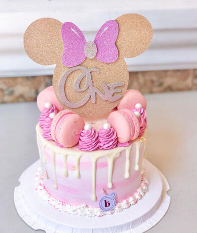 Themed cakes