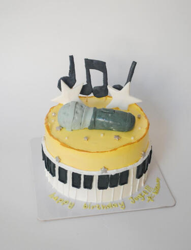 Music Lover Inspired Cake